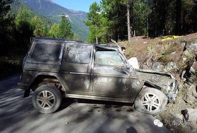 这是一个苦逼更牛逼的故事：某牛人刚拿到驾照就买车奔去西藏