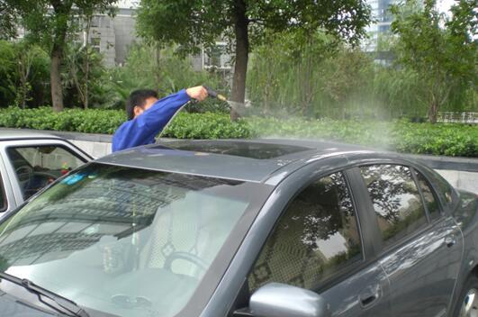 夏天洗车还需要注意这些 车主应该学学！