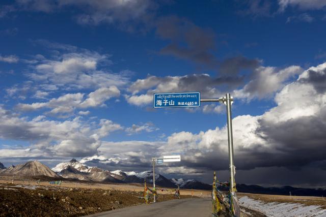 西藏自驾游八条路线推荐之：风景最秀美的川藏南线