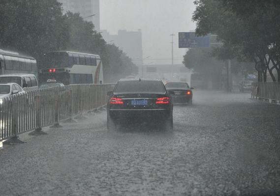 雨后汽车如何保养？注意这几点 安心过雨季