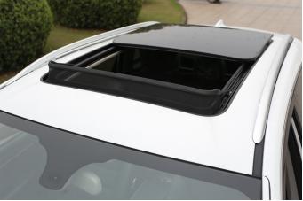 秒杀途观、昂科威，众泰 8万级SUV竟有1.2平大全景天窗！