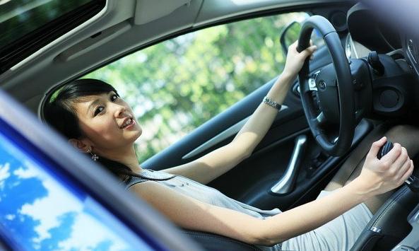 学会这几个驾驶习惯，瞬间降低你的油耗！