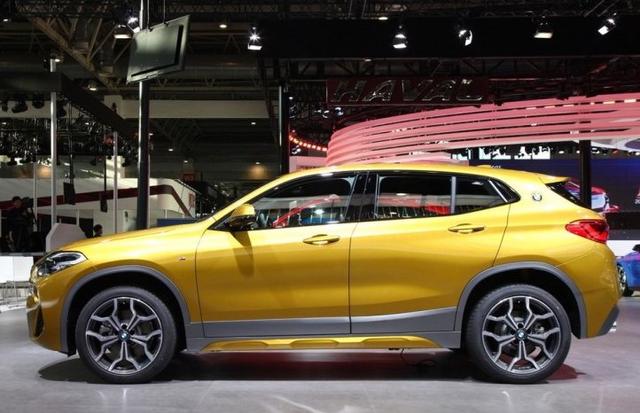宝马全新跨界SUV上市，仅售28万起，全新的外观设计你还满意吗？