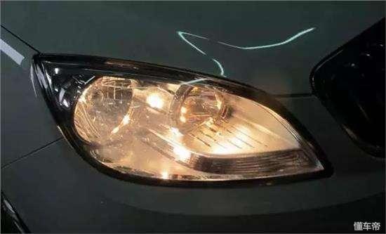 氙气、LED大灯这么普及，为什么很多新车上还配备卤素大灯？