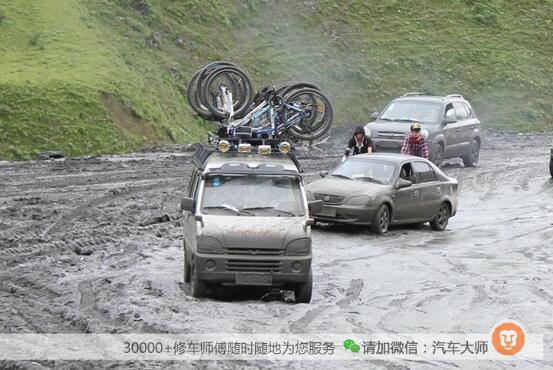 自驾西藏看的不是车，这二货居然都能去！